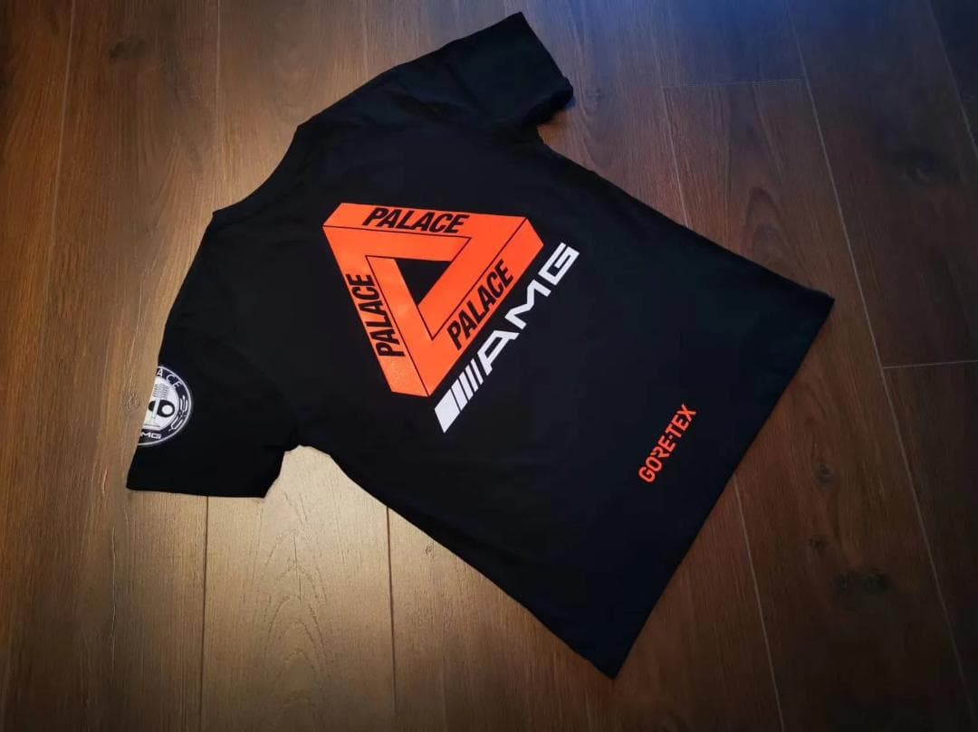 PALACE AMG GORE-TEX Tシャツ 黒