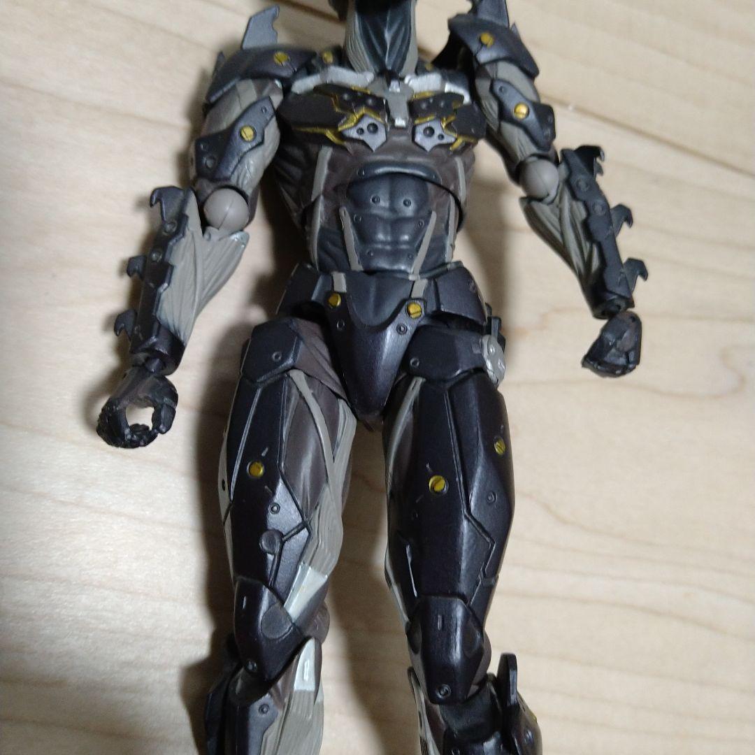 雷電　リボルテック　ジャンク　フィギュア