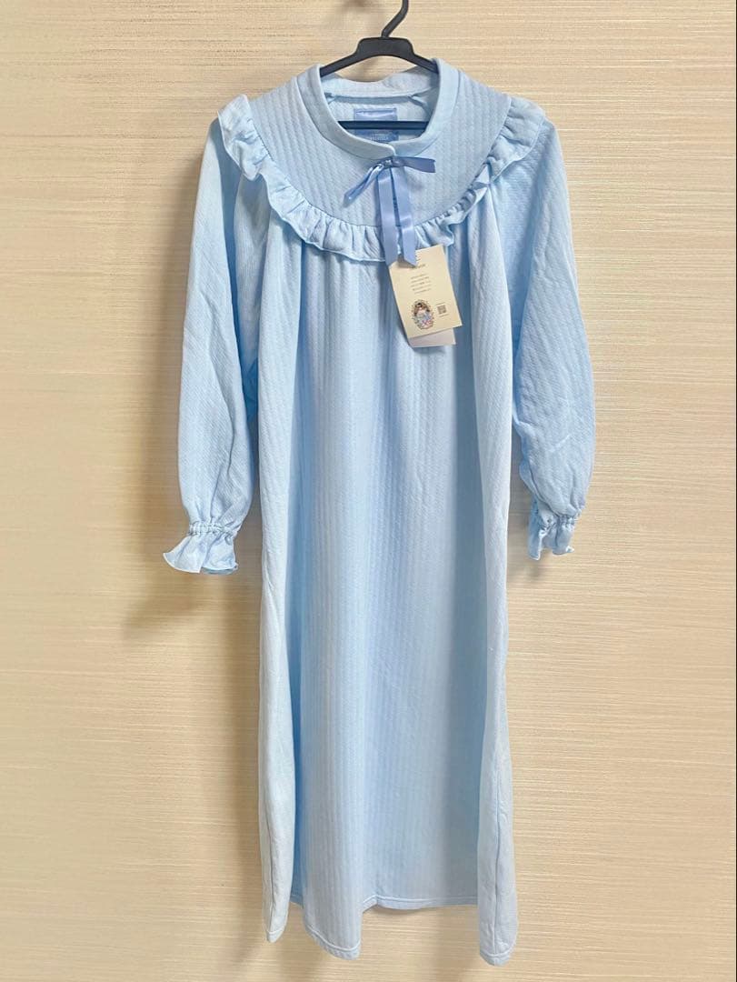 新品タグ付きしまむら×ちはるコラボ　ディズニーパジャマ　ルームウェア シンデレラ