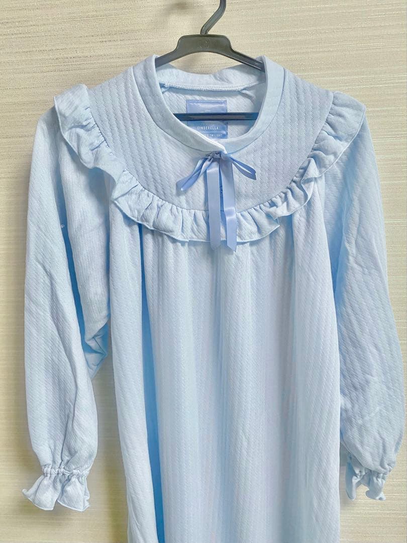 新品タグ付きしまむら×ちはるコラボ　ディズニーパジャマ　ルームウェア シンデレラ