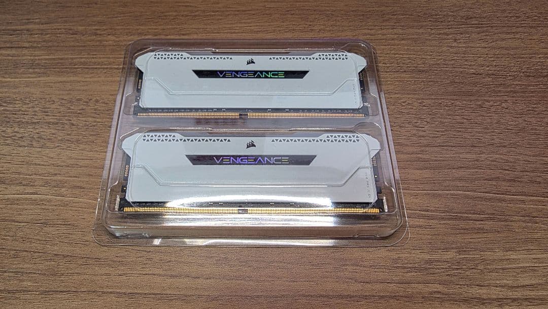 CORSAIR DDR4-3200 16G×2 【動作確認済み】