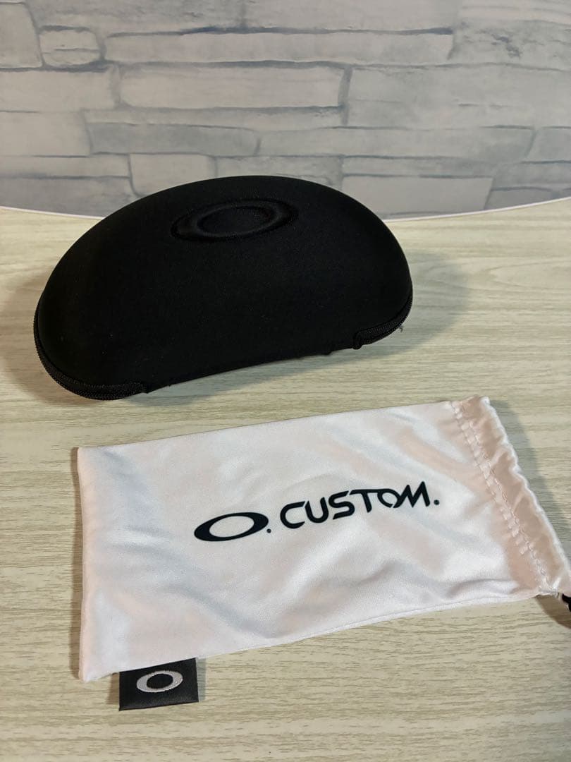 オークリー　スートロライト　レンズ新品　OAKLEY SUTRO サングラス