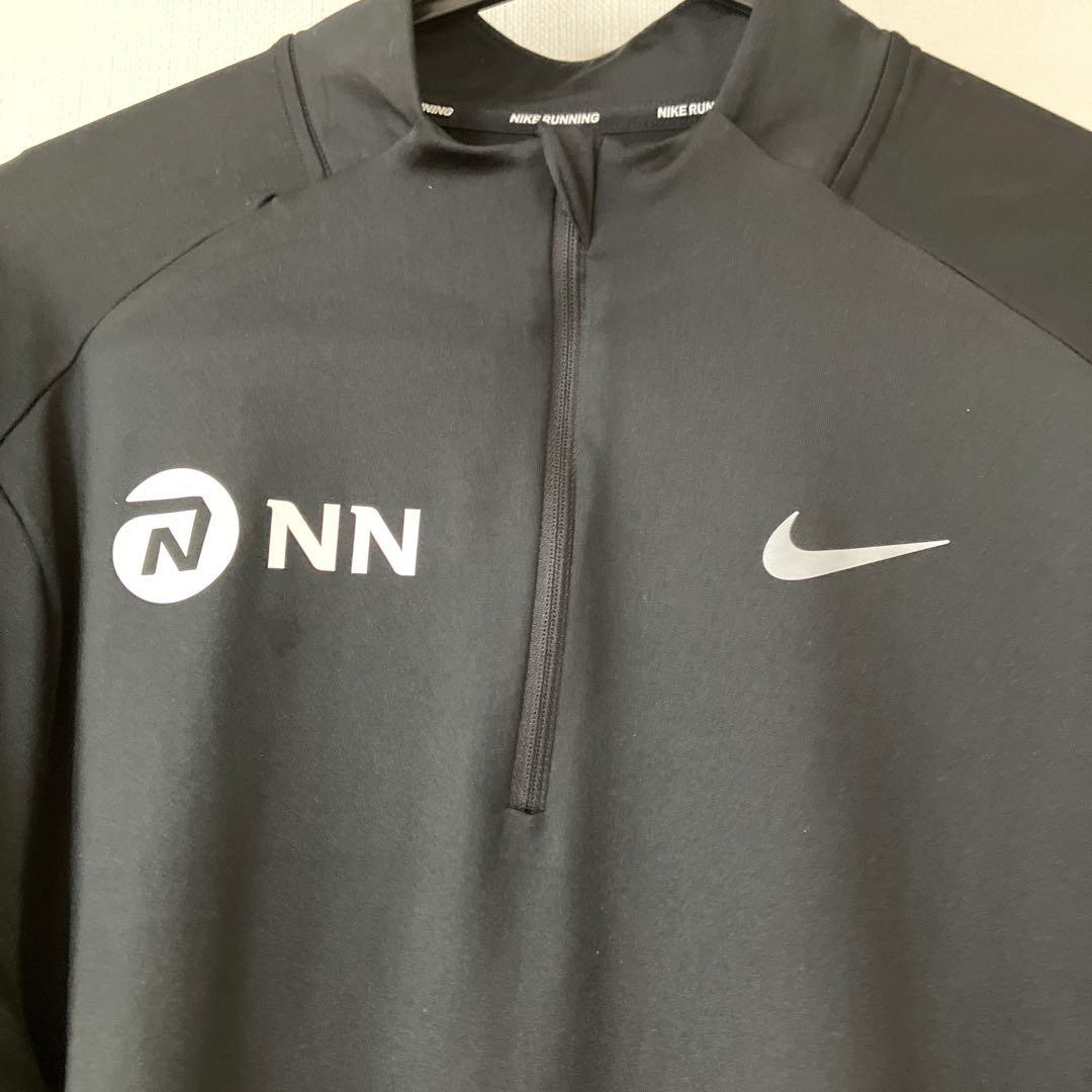 y*g様 Nike ハーフジップ ブラック トップス