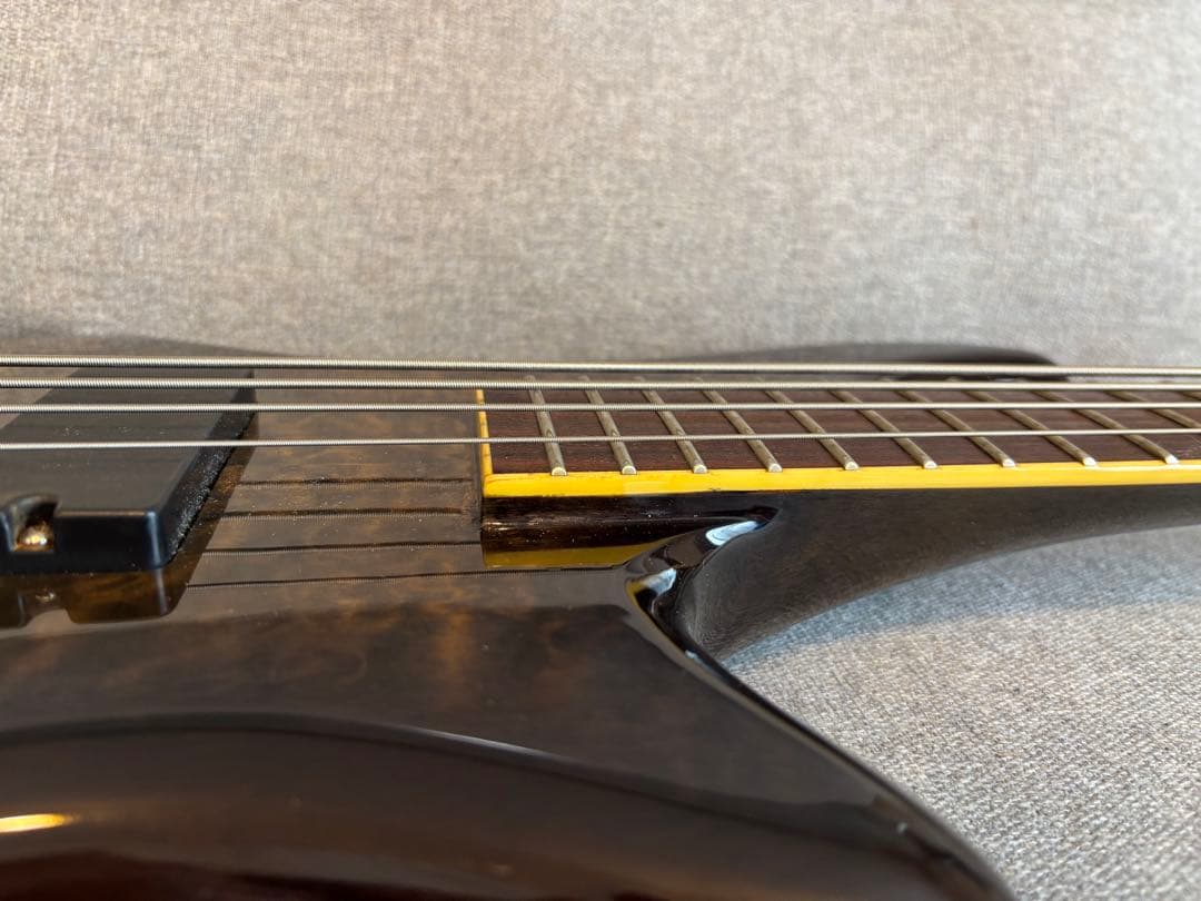 【美品】schecter extreme 4 スルーネックEMG搭載　上位モデル