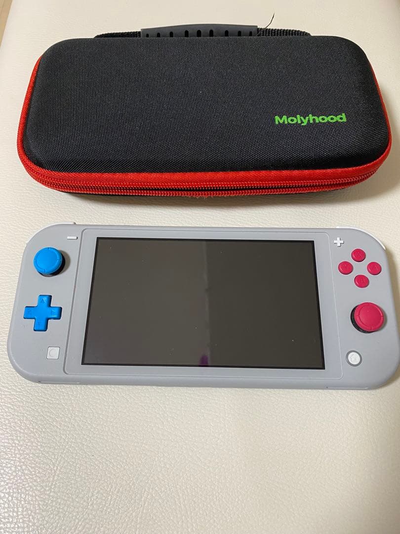 Switch right 限定ザシアン、ザマゼンタモデル