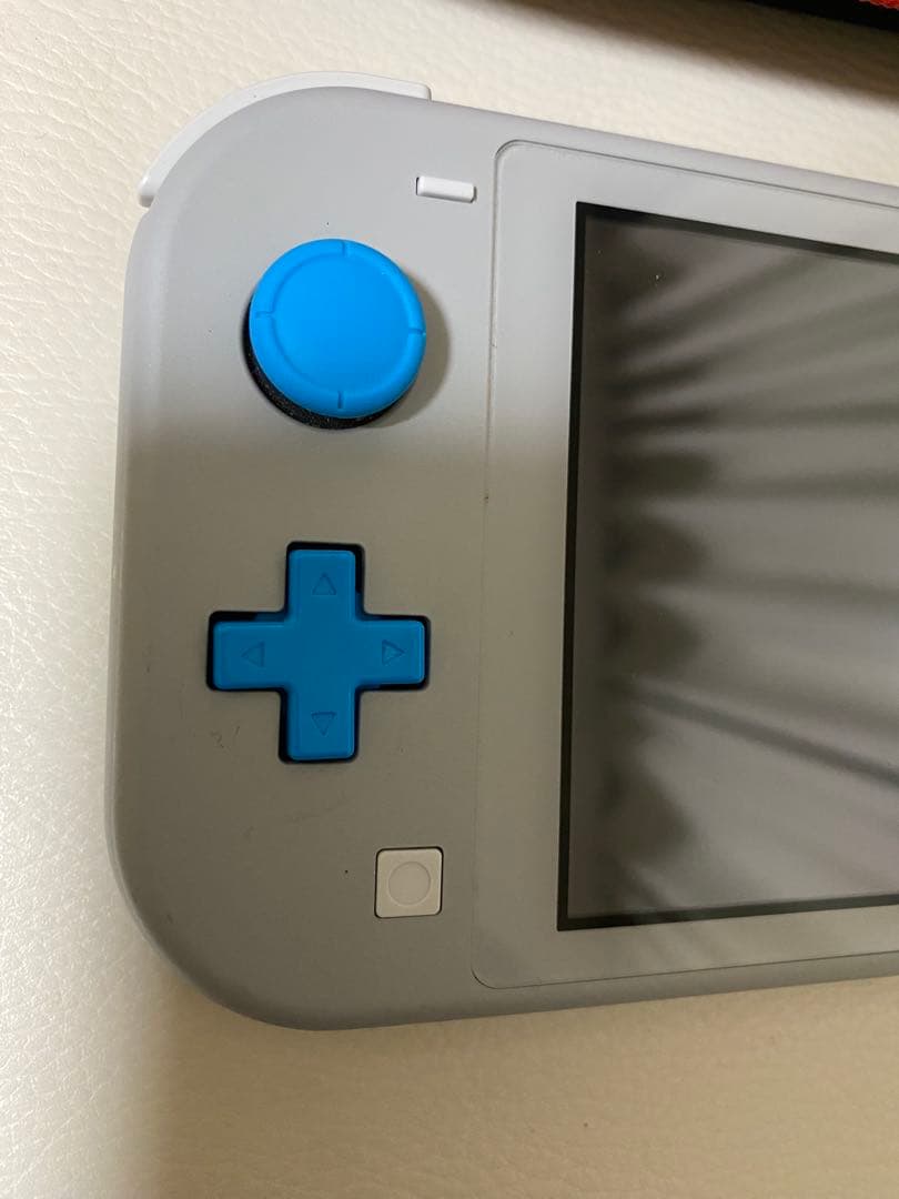 Switch right 限定ザシアン、ザマゼンタモデル