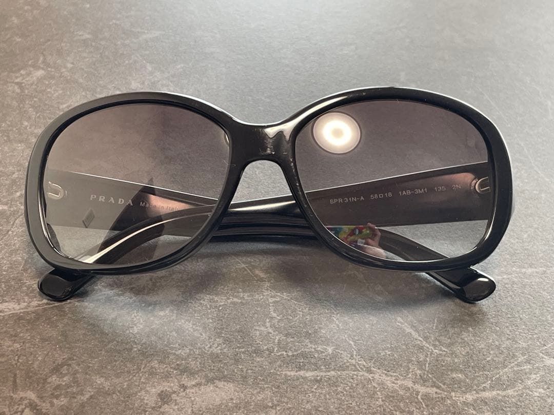 【PRADA】サングラス