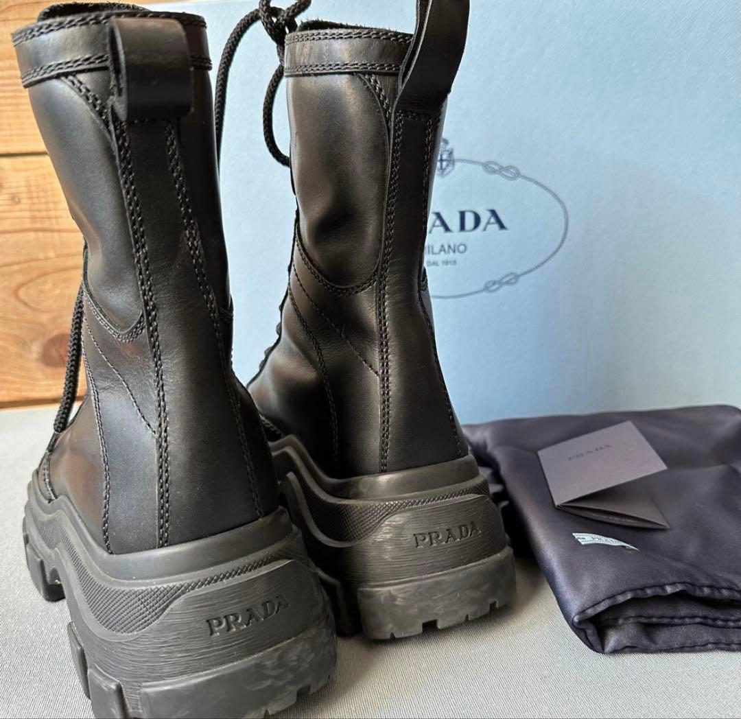 PRADA モノリスレザーコンバットブーツ