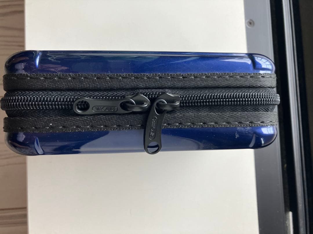 RIMOWA リモワ　ルフトハンザ　ファーストクラス　アメニティケース