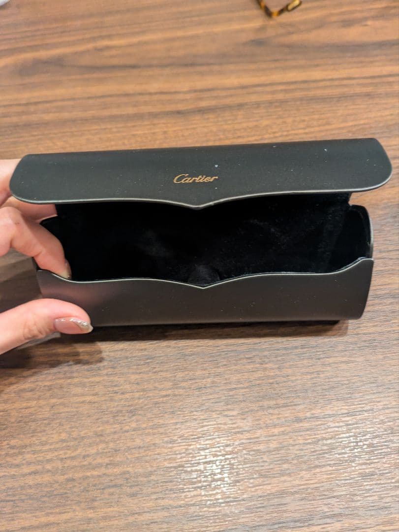 Cartier　サングラス
