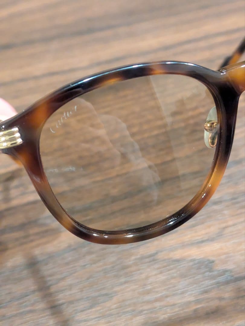 Cartier　サングラス