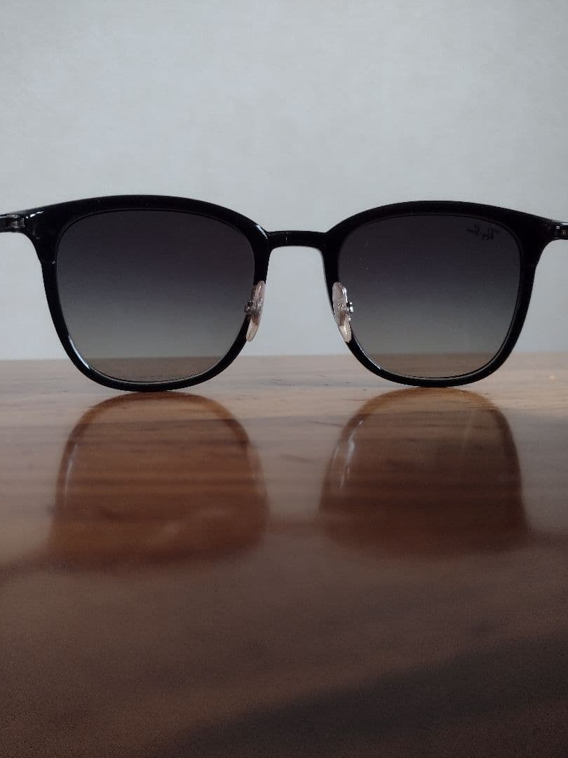 Ray-Ban 　RB4278 サングラス ケース付き