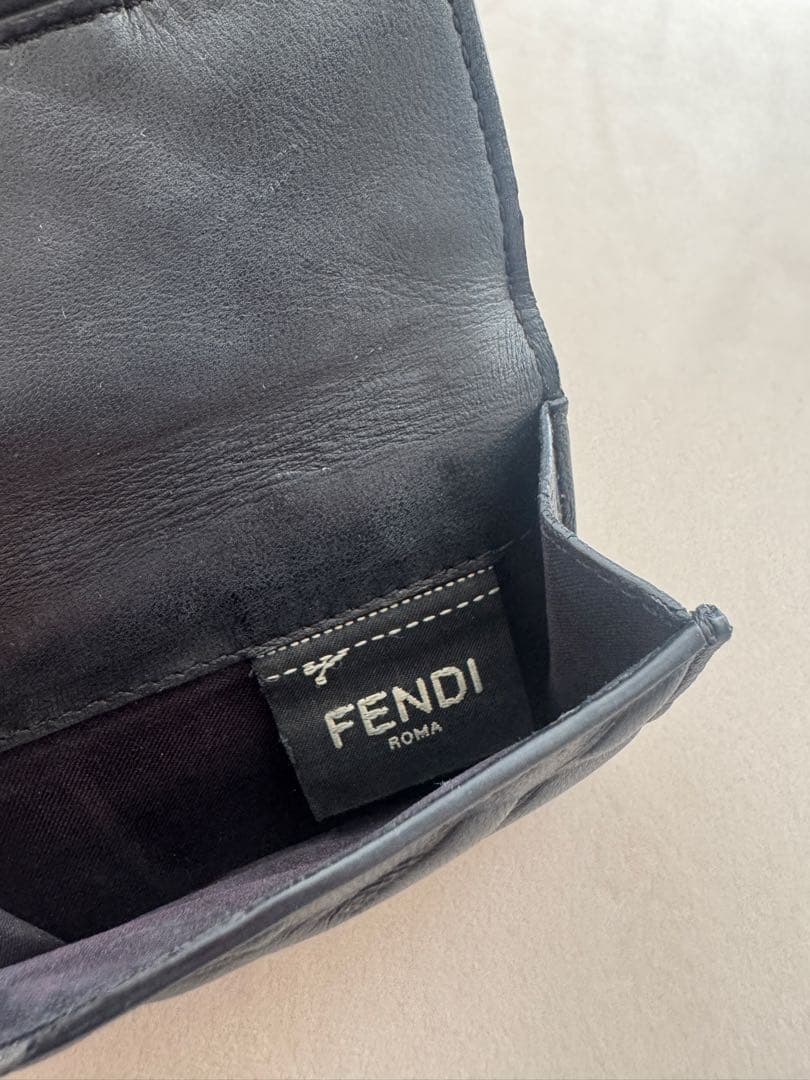 FENDI フェンディ FF エンボス コンパクトウォレット ミニ財布 ブラック