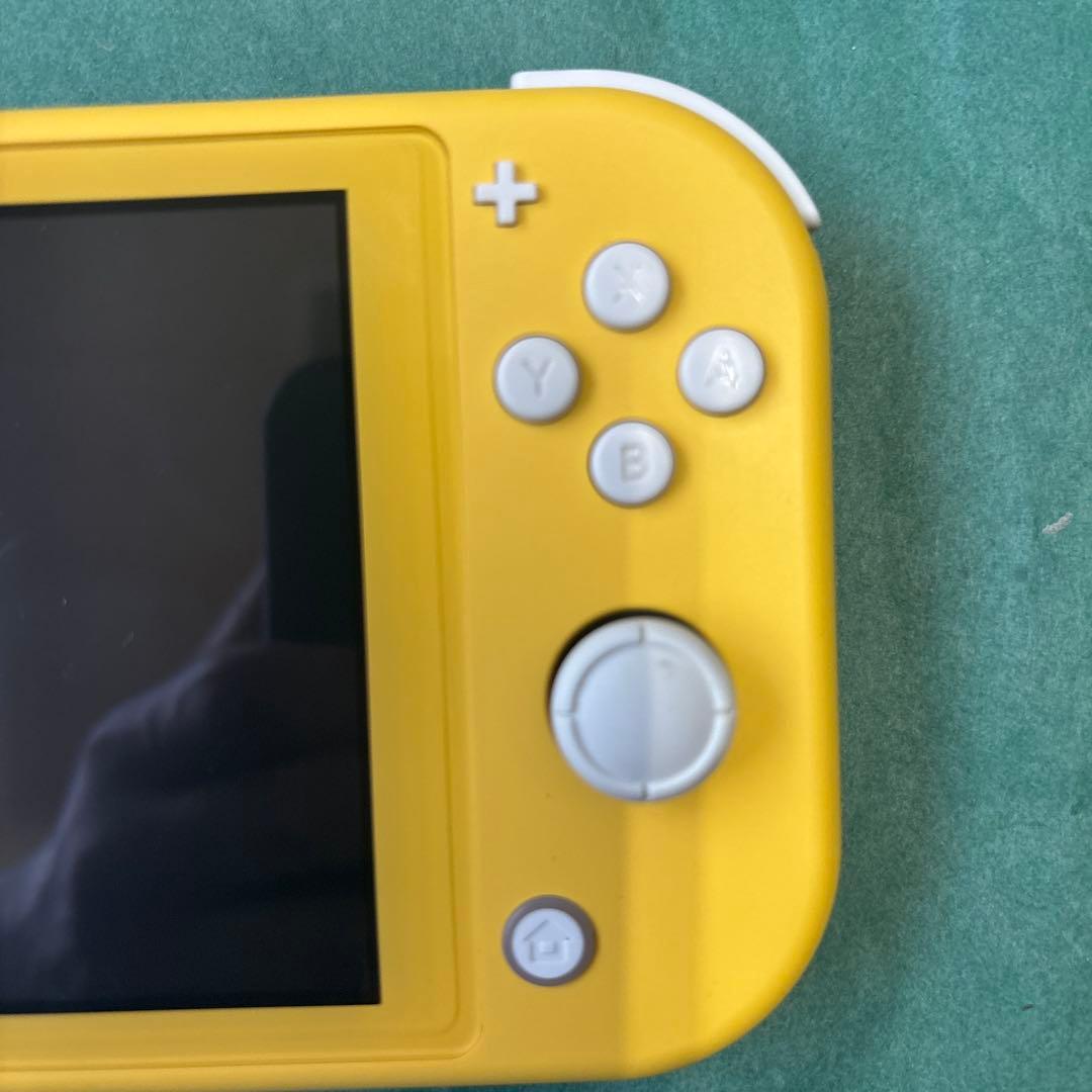 美品Nintendo Switch Lite イエロー