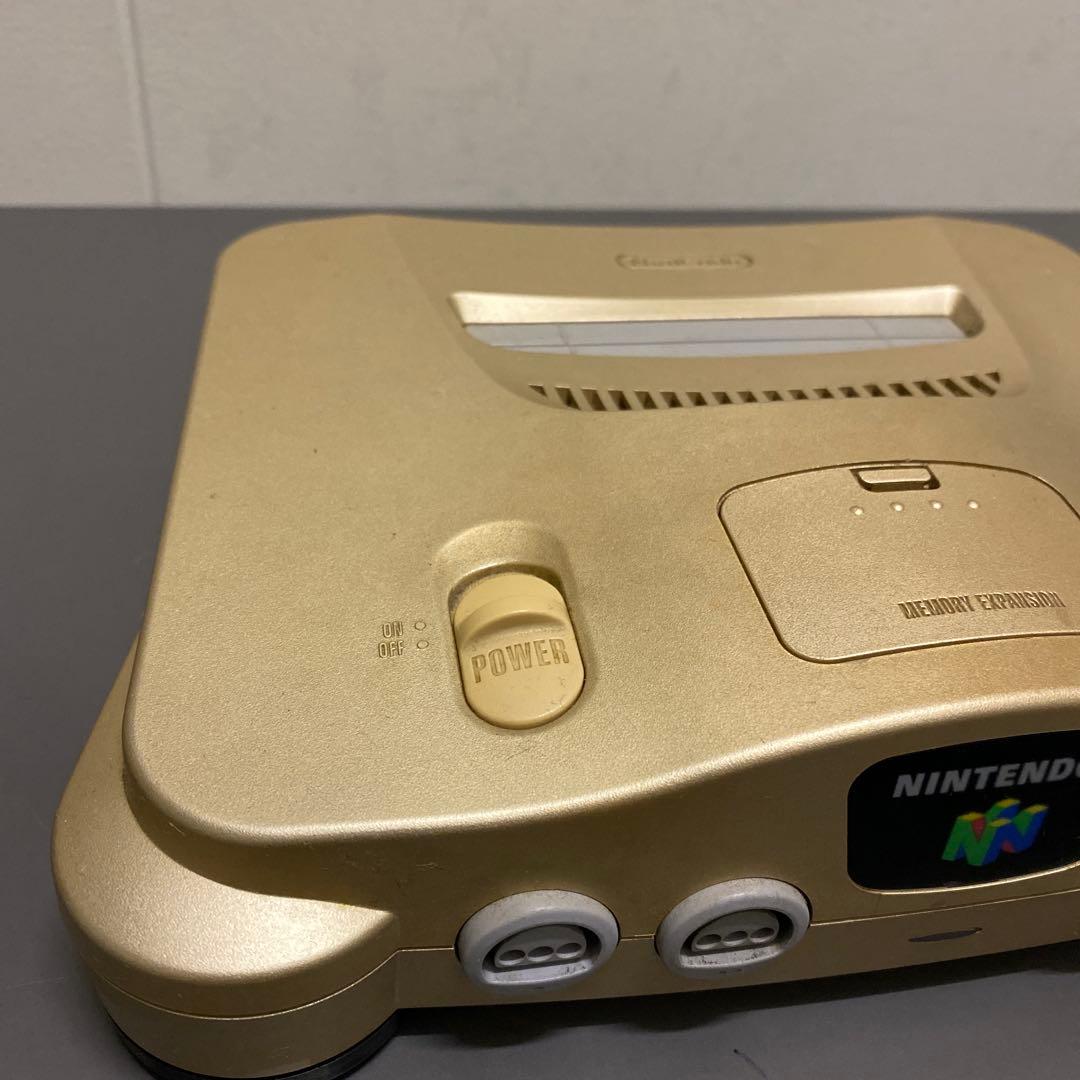 ジャンク品　任天堂64 本体+カセット