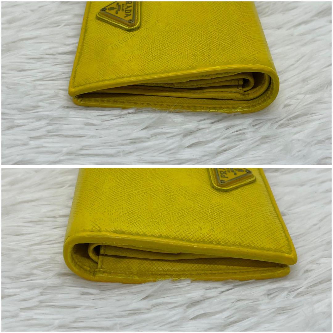希少✨️プラダ 二つ折り財布 三角ロゴ レザー サフィアーノ イエロー