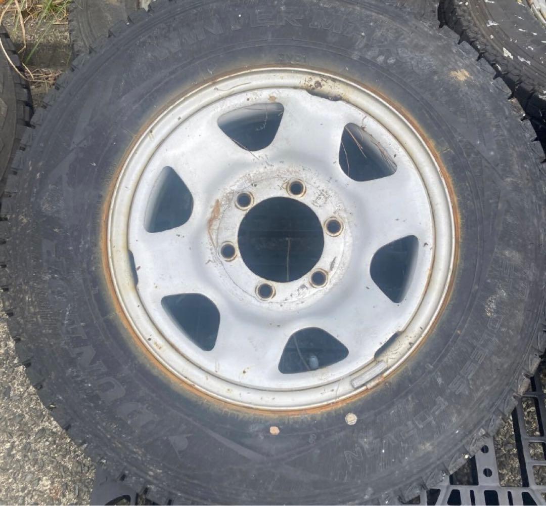 ハイエースホイールタイヤ4本15×6J スタッドレス　20年製195/80R15