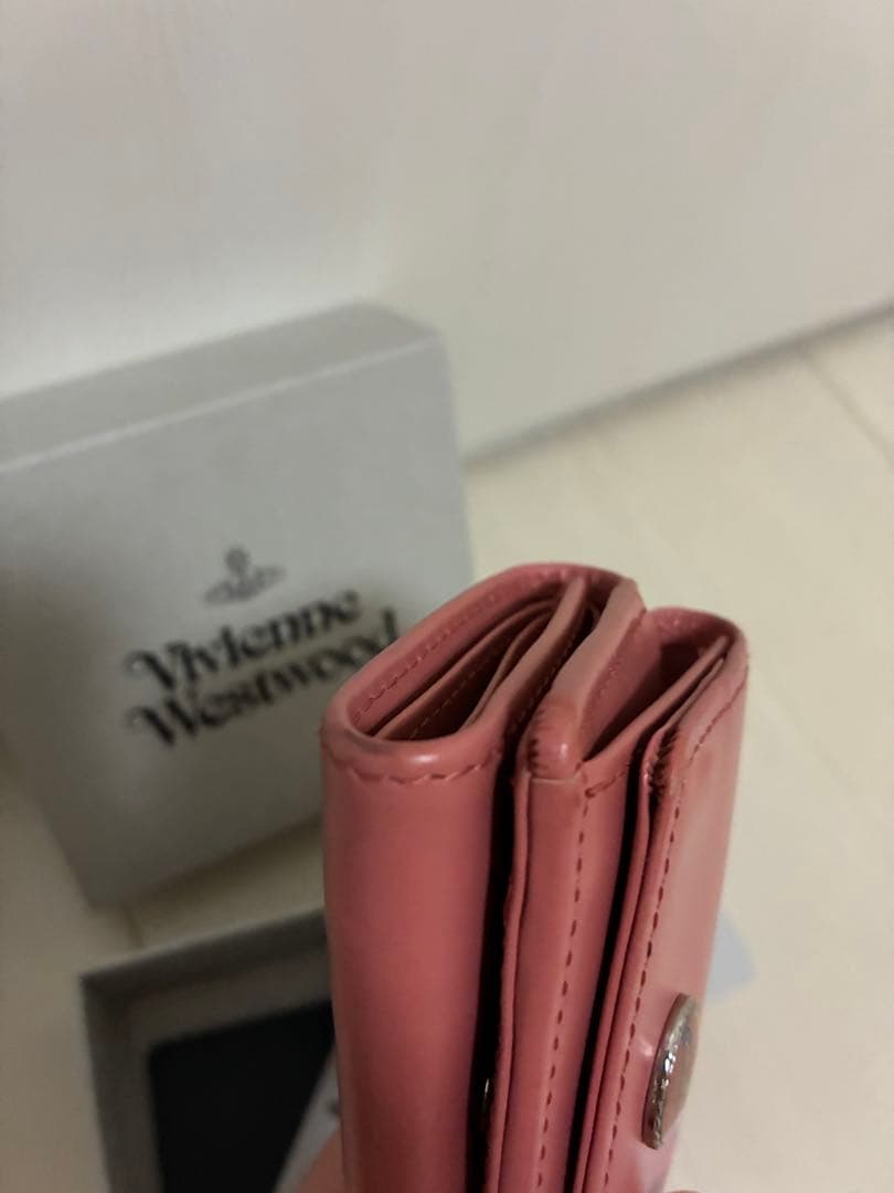 【日本限定】Vivienne Westwood ヴィヴィアン 財布　三つ折り