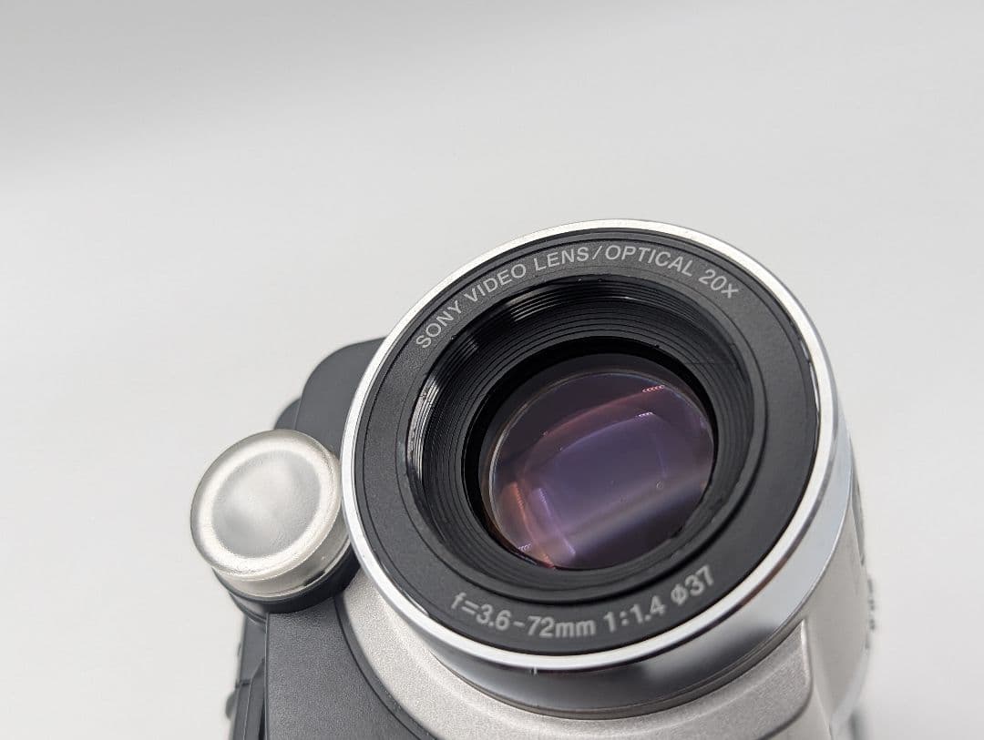 SONY ソニー 8mm テープ ビデオカメラ CCD-TRV96 1