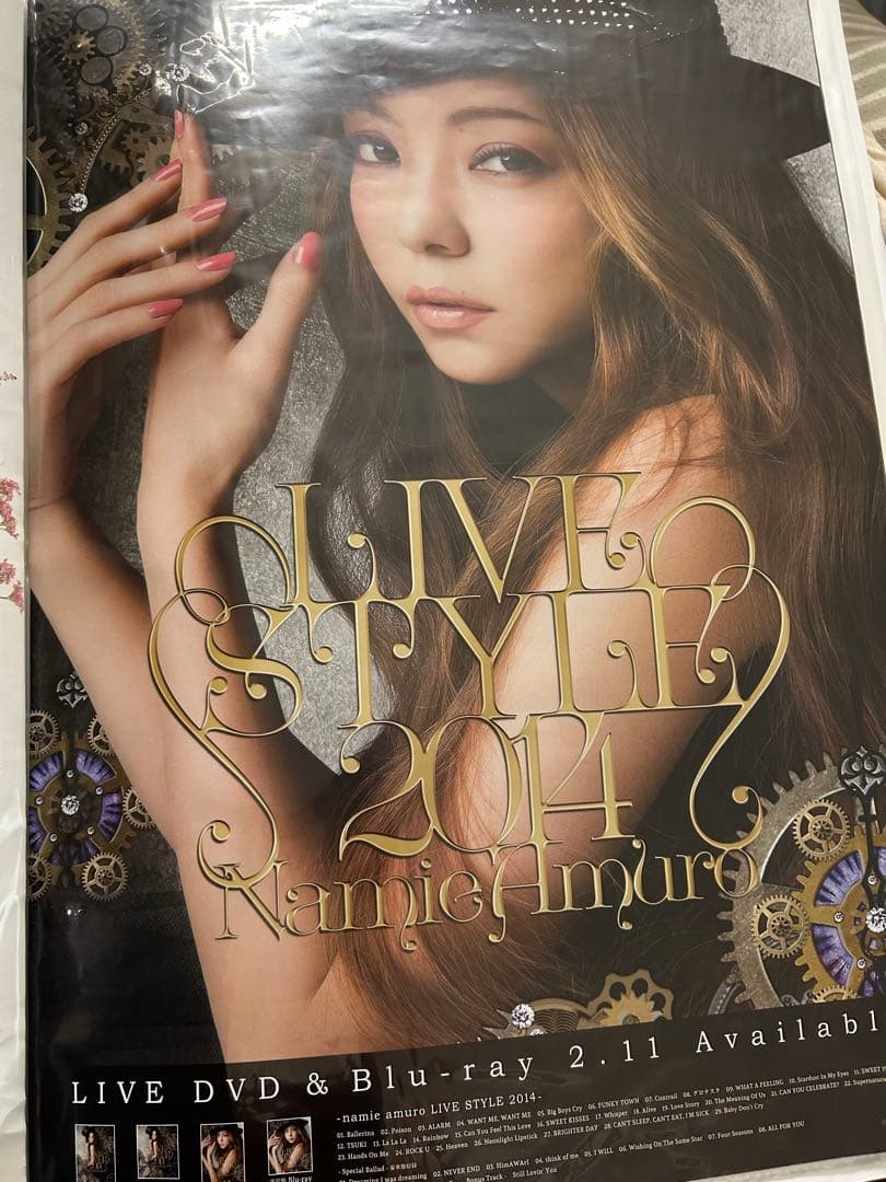 セ*リ様 安室奈美恵ポスター14枚セット＋1枚オマケ