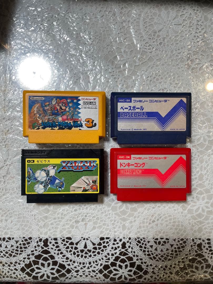 Nintendo Family Computer 本体とゲームセット