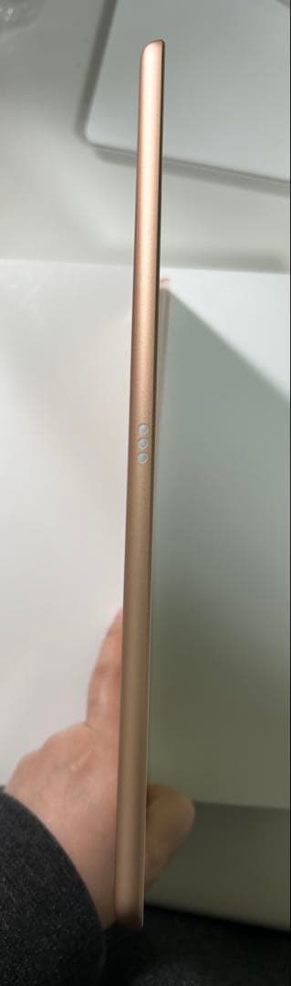 iPad (第8世代) 32GB Wi-Fiモデル ゴールド 箱あり