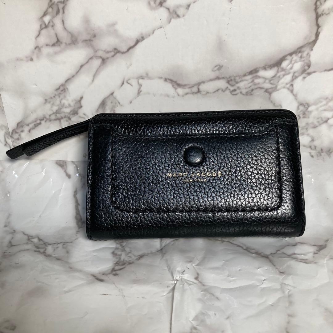 MARC JACOBS マークジェイコブス　　二つ折り財布　黒