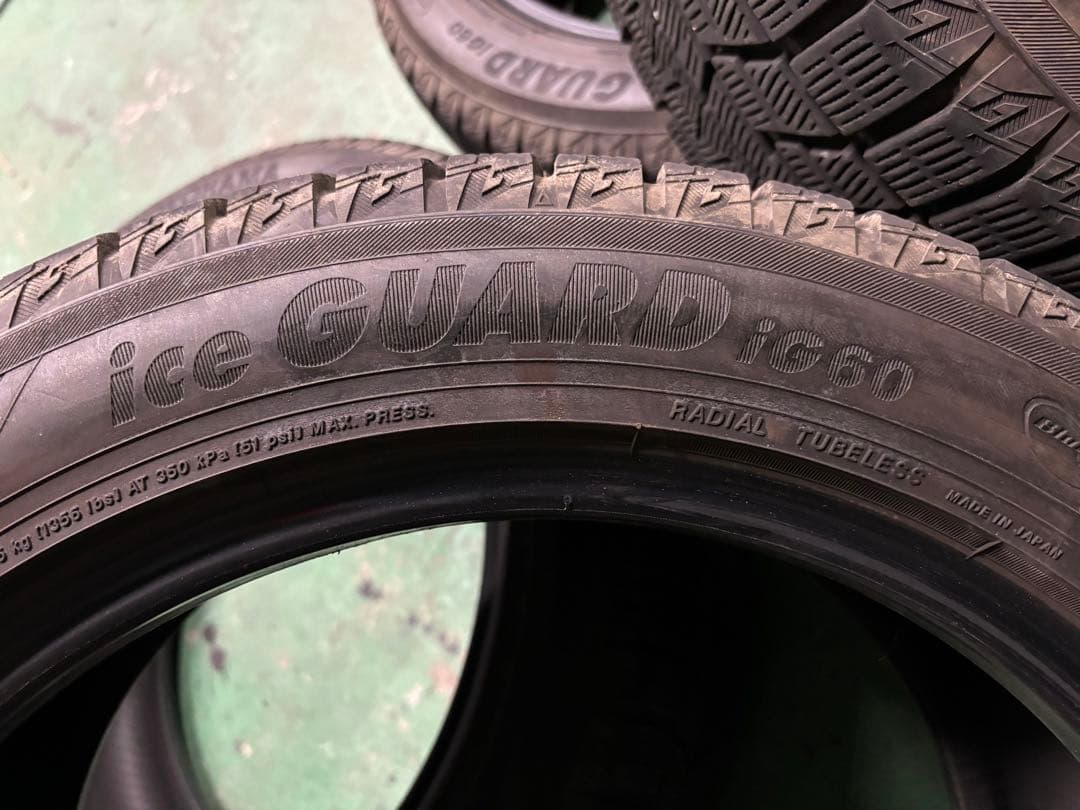 215/50R17 スタッドレスタイヤ iG60 ヨコハマ　4本