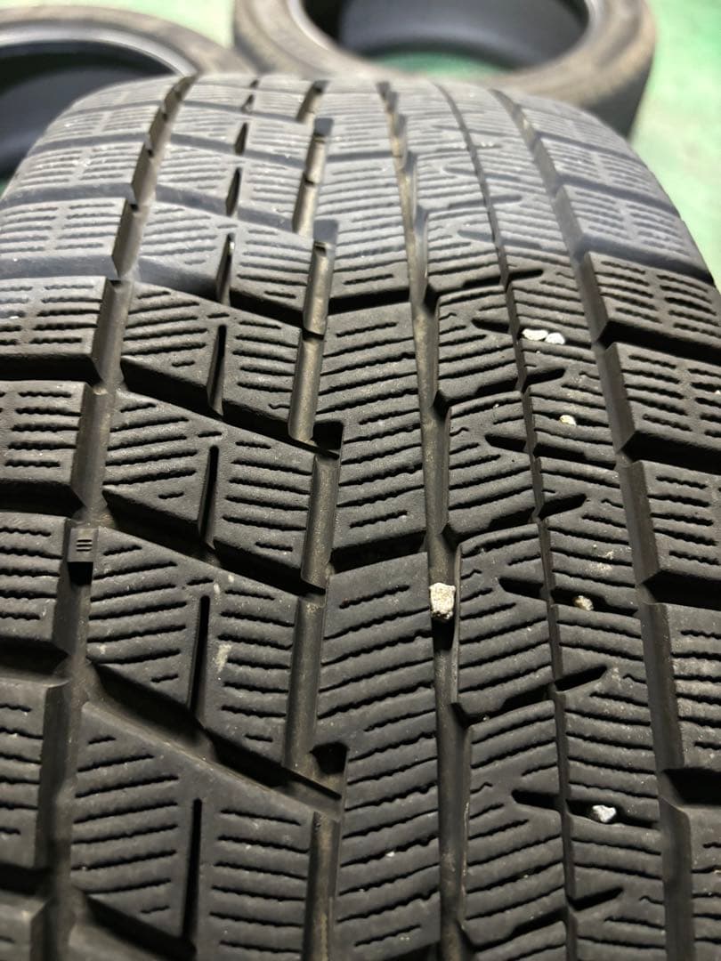 215/50R17 スタッドレスタイヤ iG60 ヨコハマ　4本