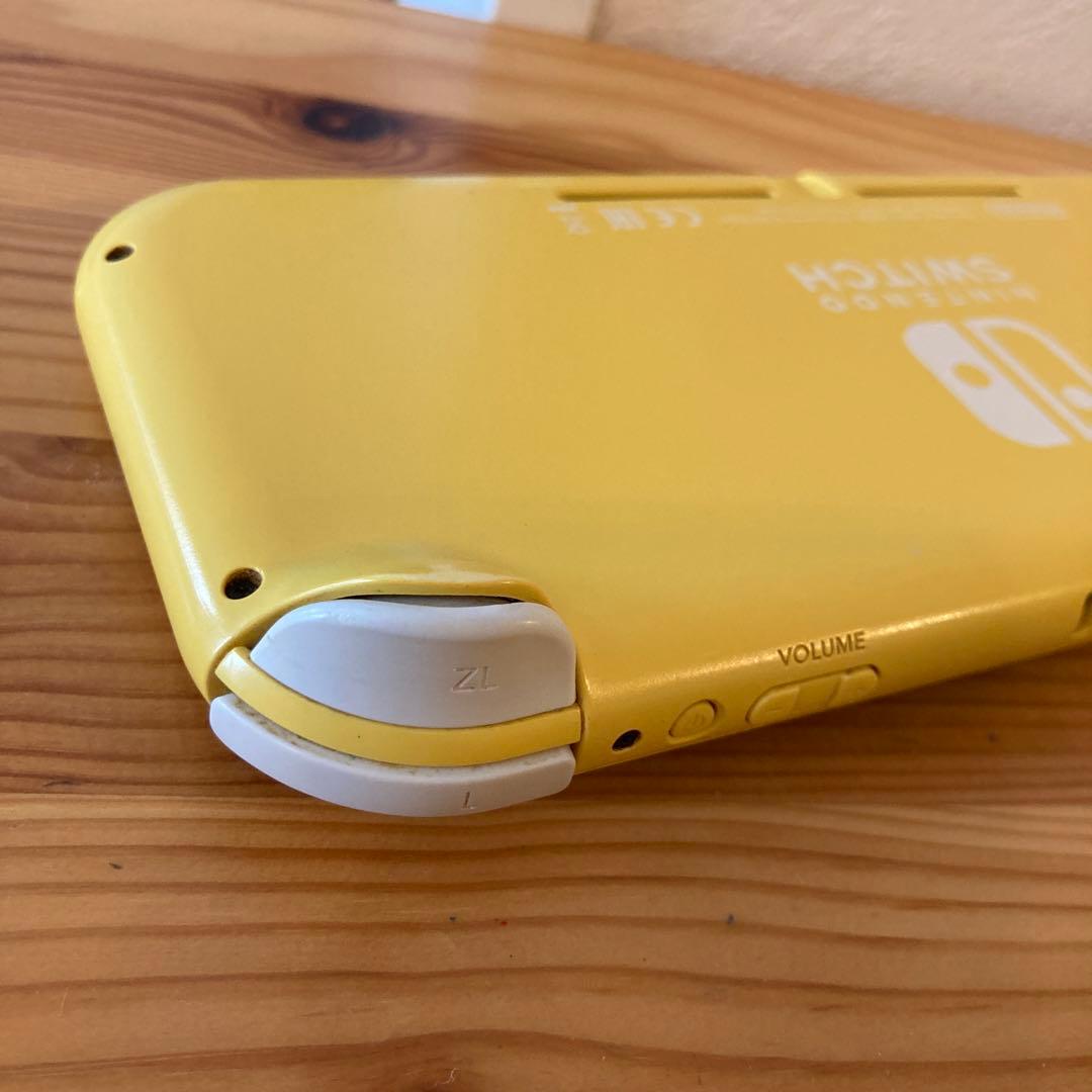 任天堂 スイッチライト　難あり　イエロー