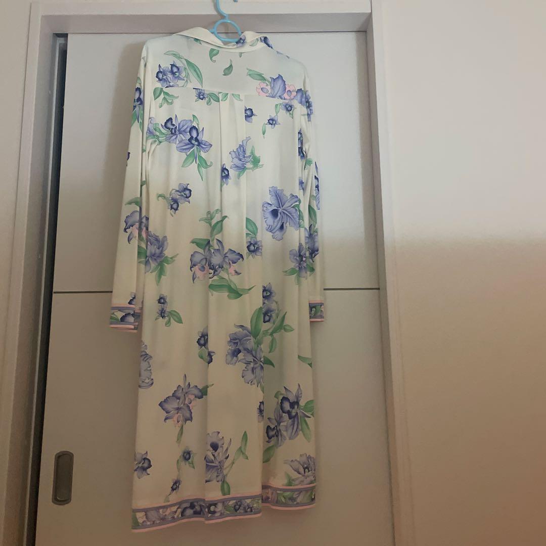 新品⭐︎レオナール✴︎ワンピース
