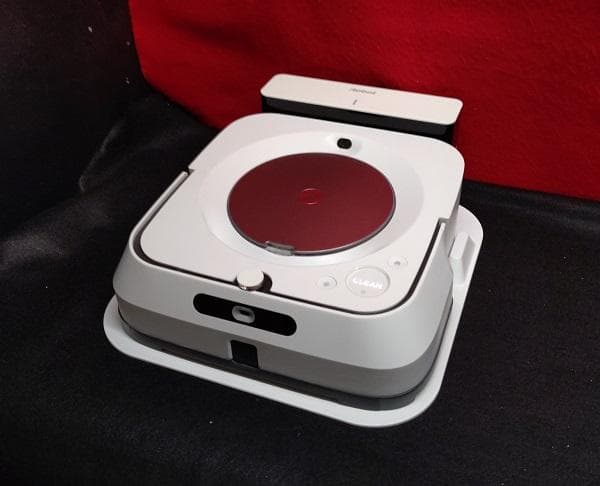 Y【中古品】アイロボット　iRobot ブラーバジェットM6 掃除機　白色