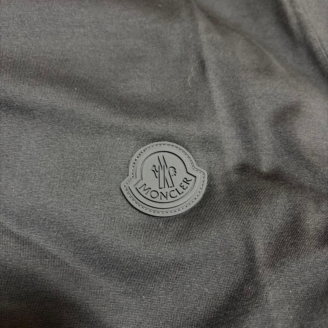 新品未使用！タグ付き！　MONCLER モンクレール　Tシャツ　メンズ　XL