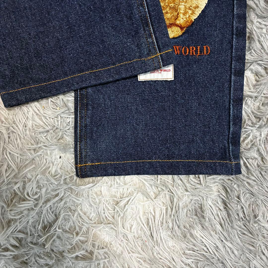 希少　美品☆ワンダフルワールド くま刺繍ワッペン デニム　ジーンズ　カネコイサオ