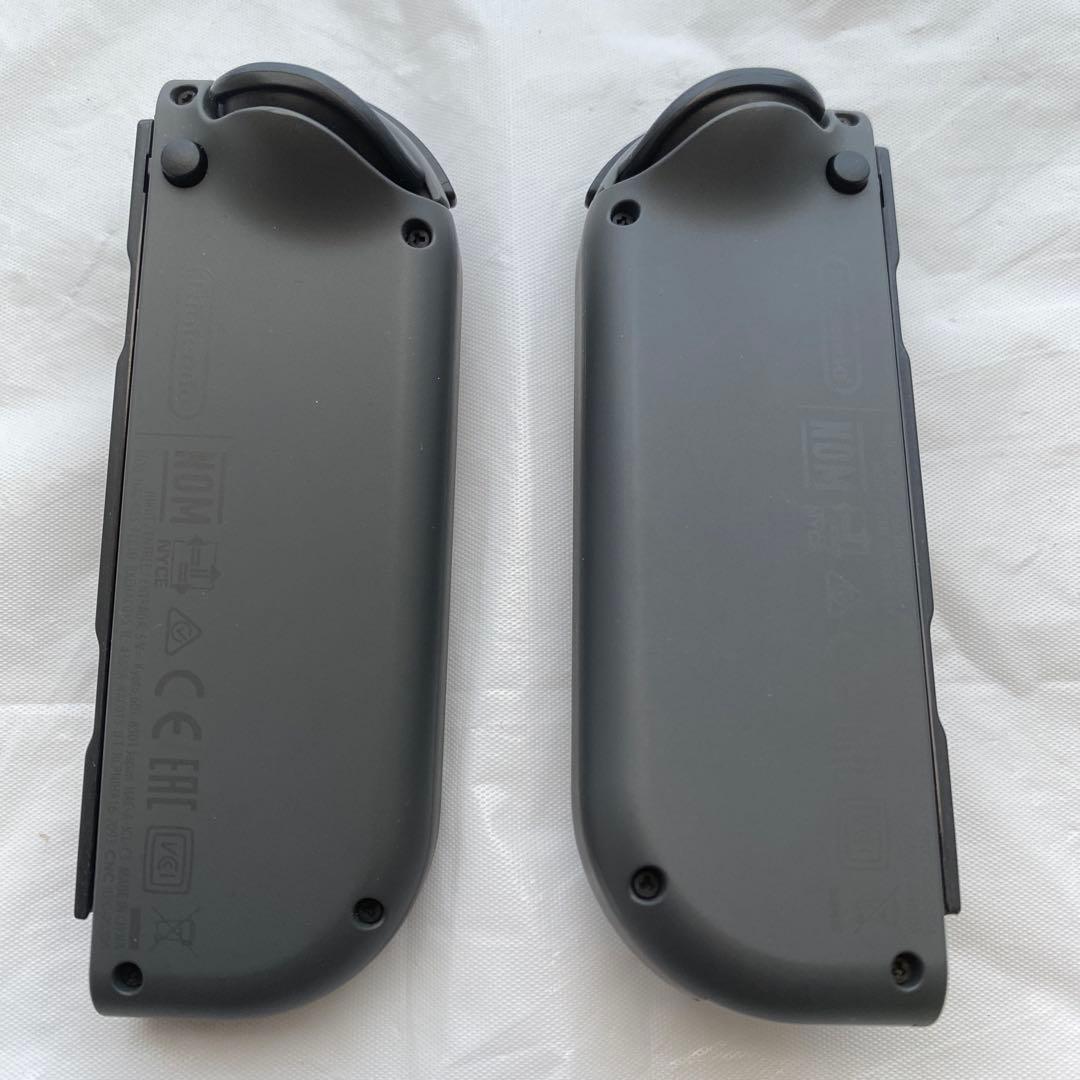 ニンテンドースイッチ　グレー