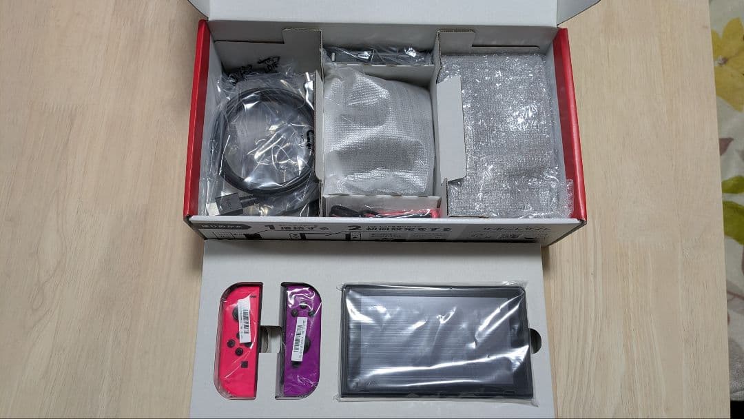 Nintendo Switch 本体+プロコン　ピンク/パープル　欠品無し
