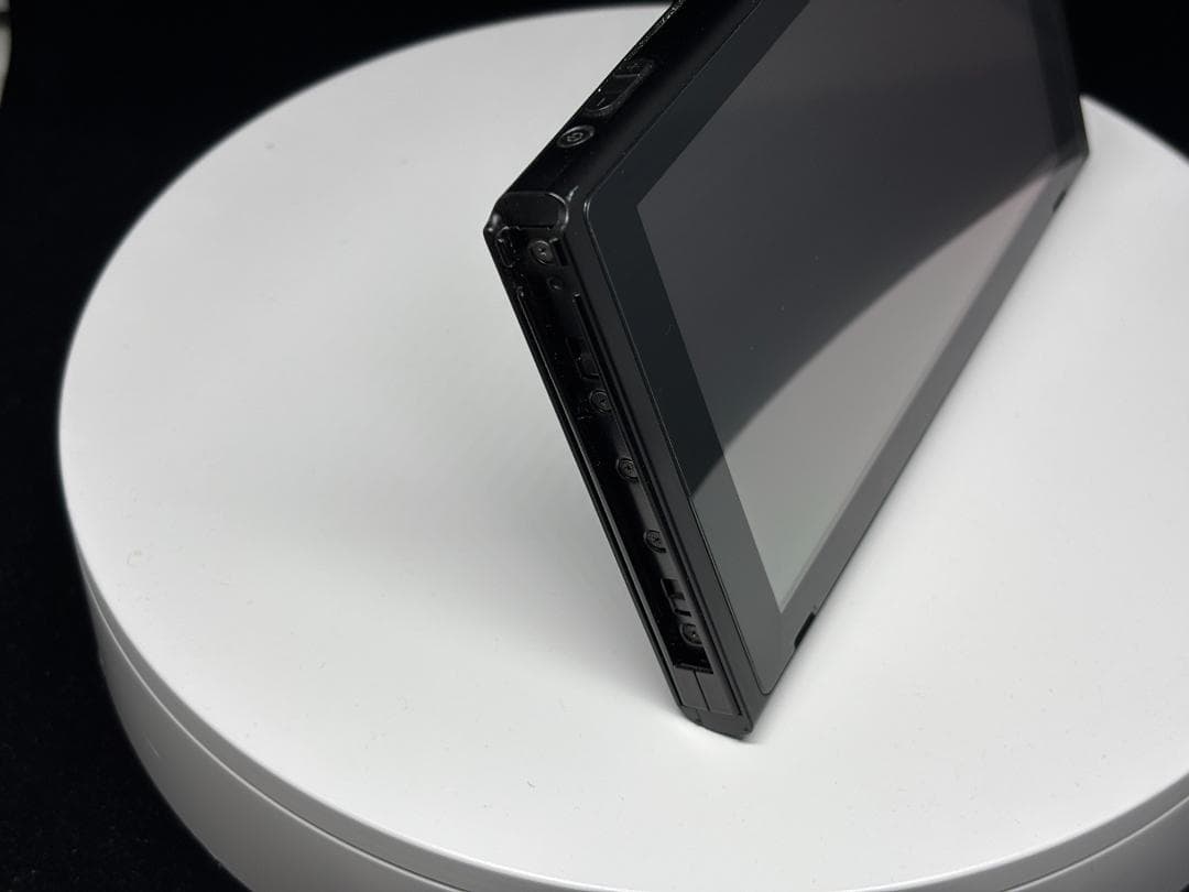 ニンテンドースイッチ (switch) [バッテリー膨張あり]
