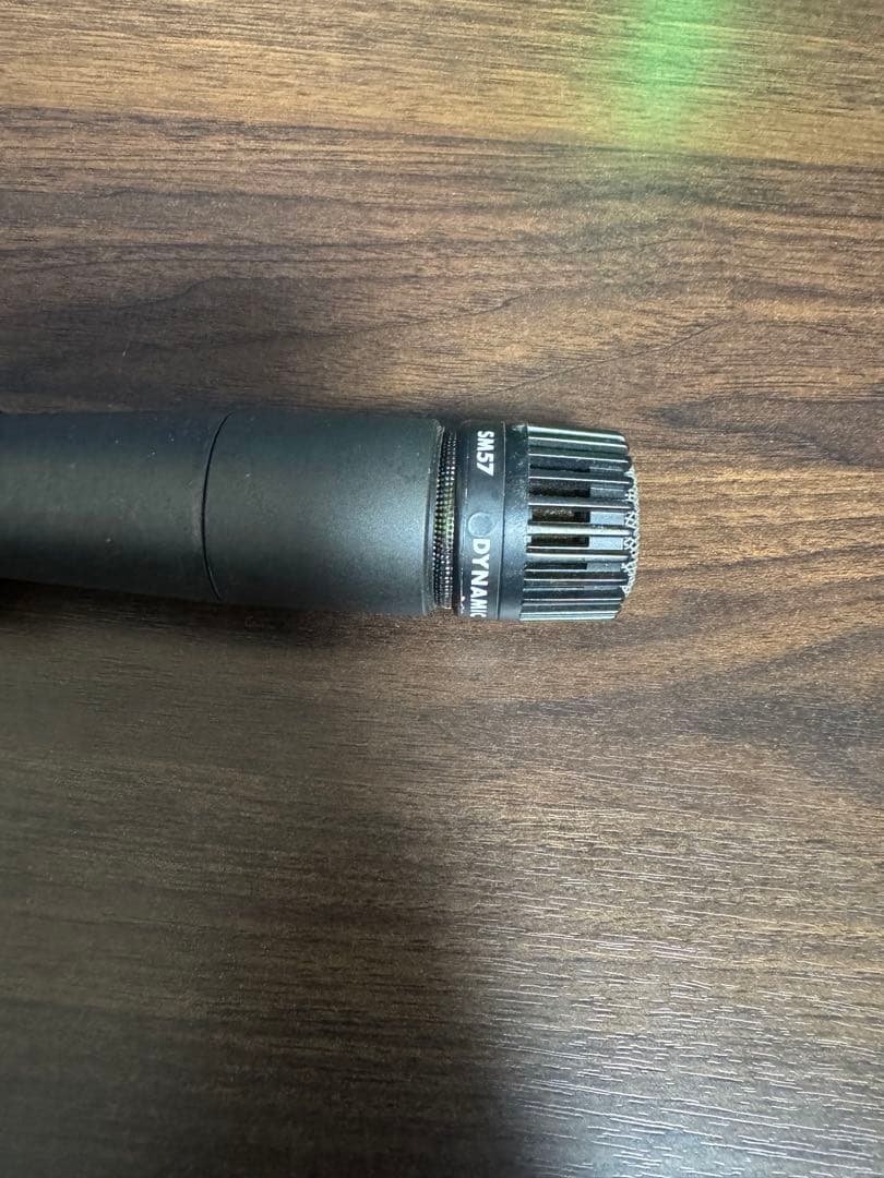 SHURE SM57 ①