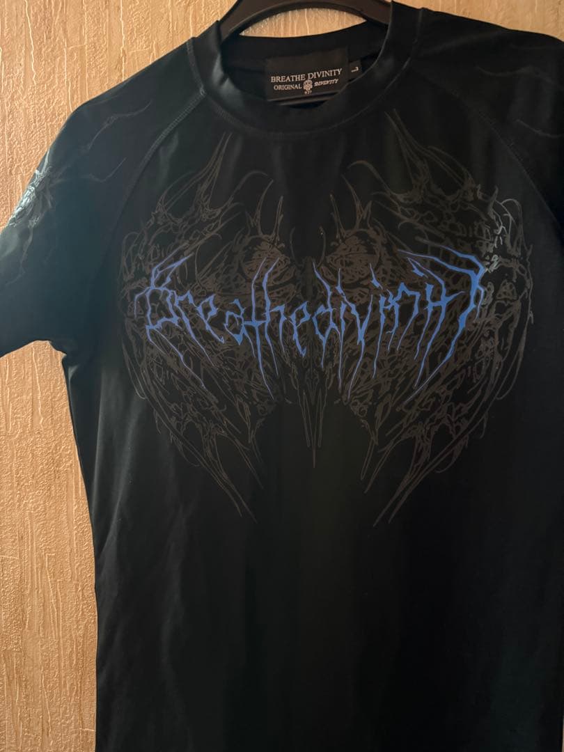 トップス Breathe divinity compression T-shirt