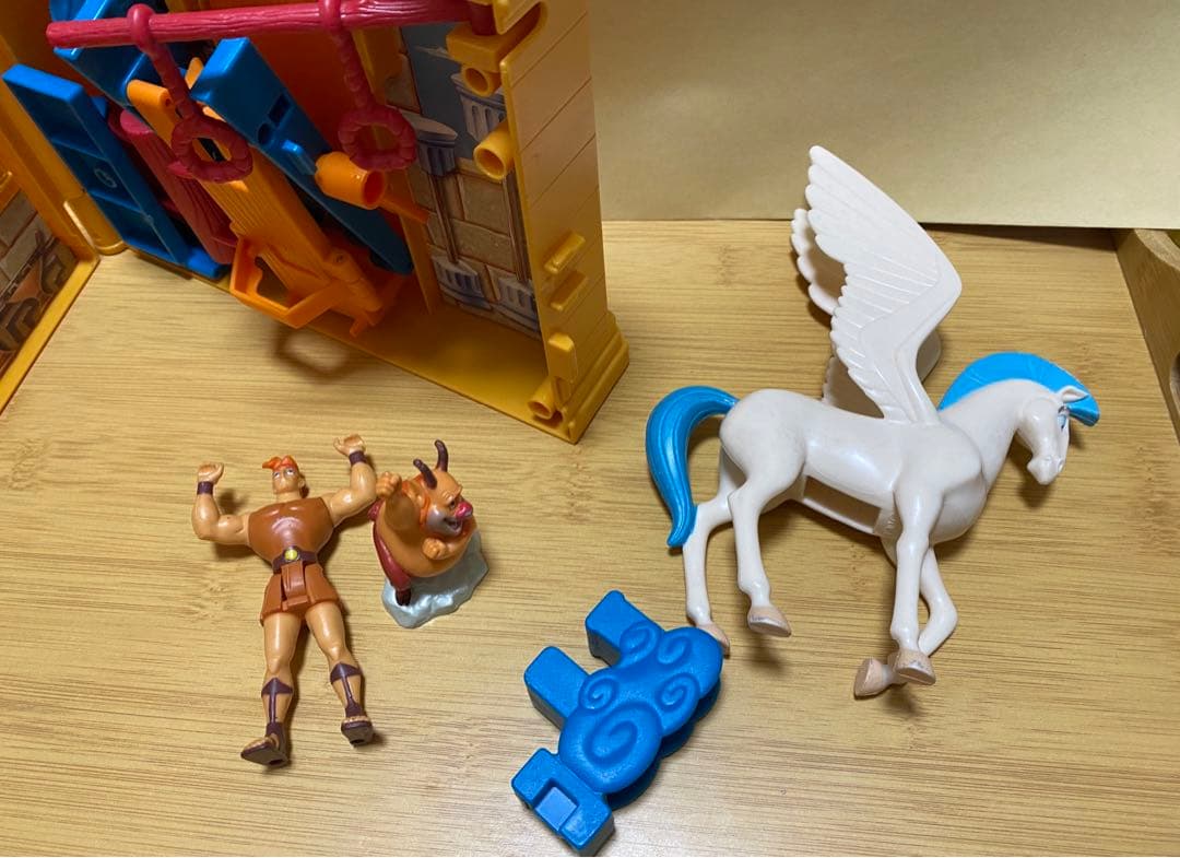 ヘラクレス Hercules トレーニングジム フィギュア ディズニー
