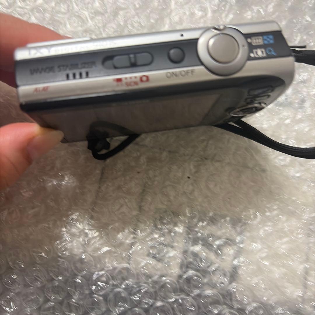 Canon IXY Digital 8.0メガピクセル