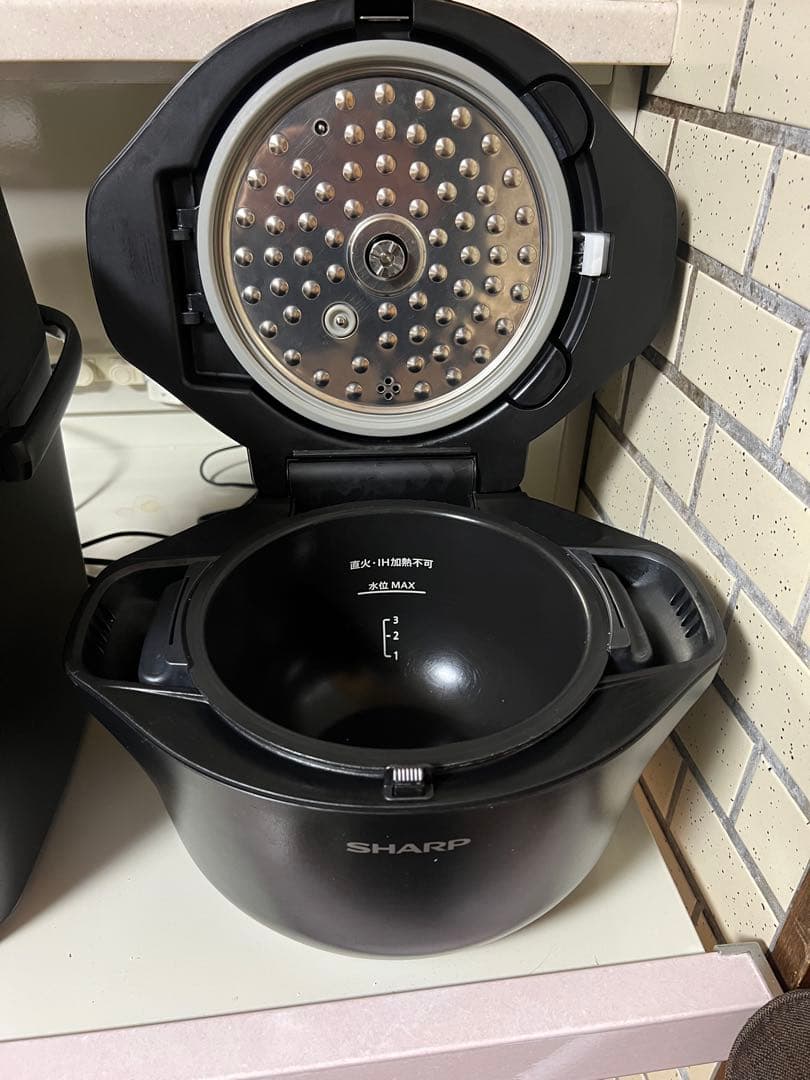【お値下げしました】SHARP ヘルシオ ホットクック　KN-HW16G-B