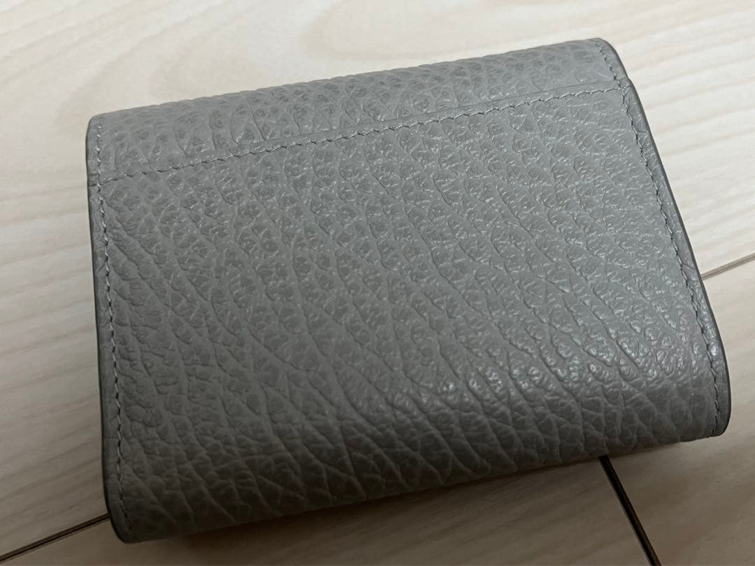 限定値下【美品】メゾン マルジェラ 4ステッチ 三つ折り 財布　ミニ ウォレット