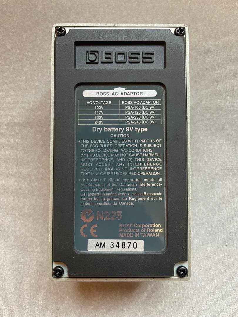BOSS ベースシンセサイザー SYB-3