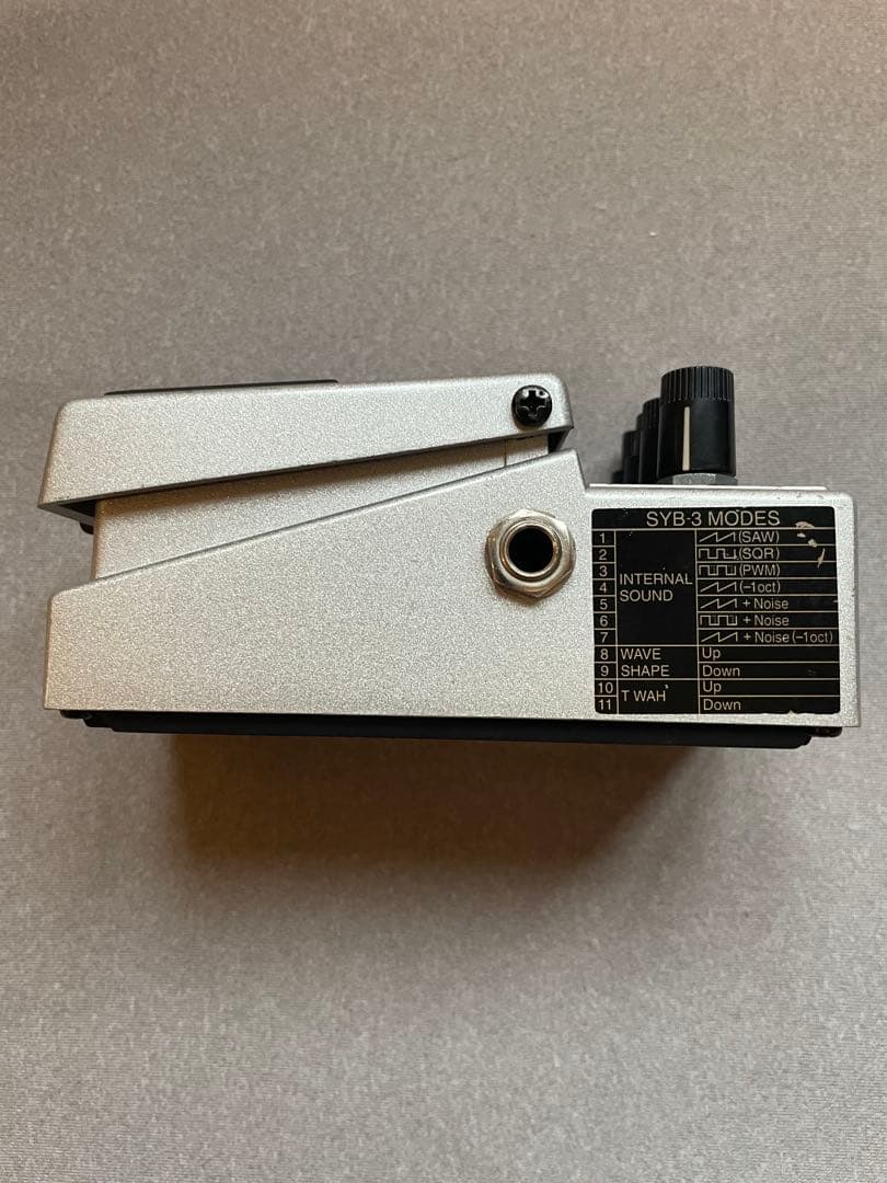 BOSS ベースシンセサイザー SYB-3