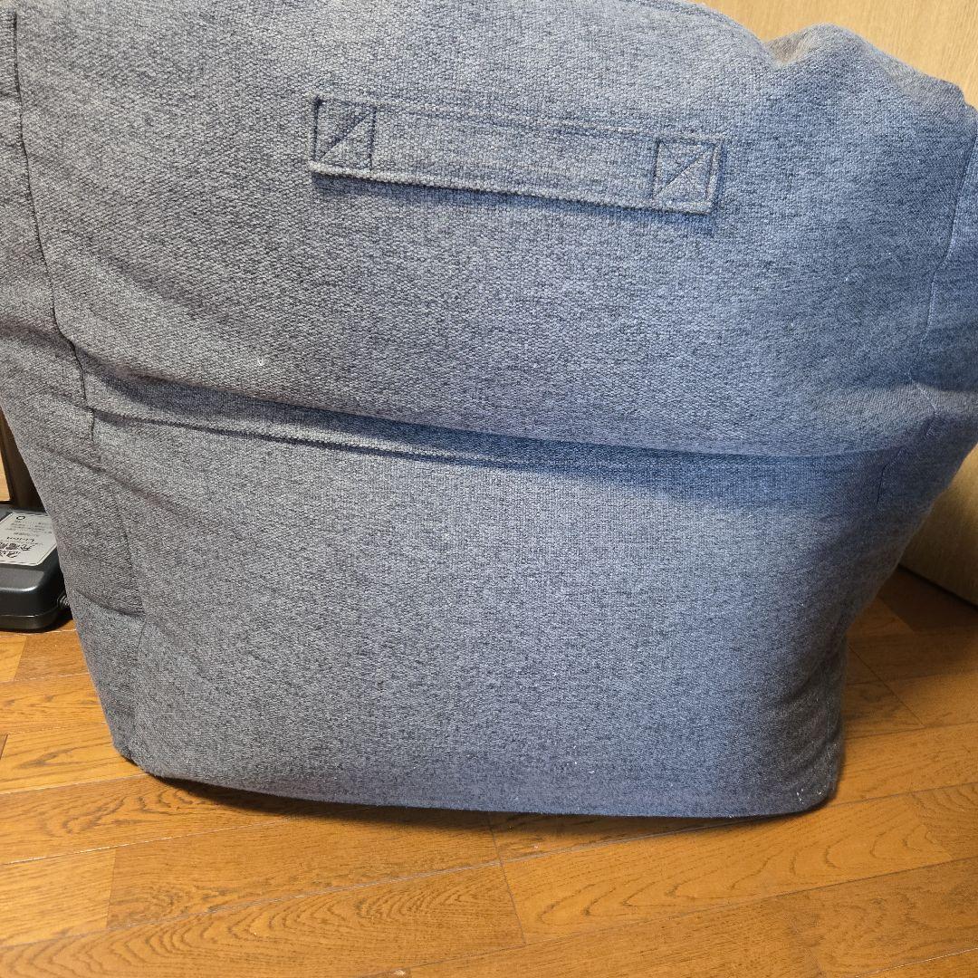 無印良品　空気でできたソファー　グレー　ハンドル付き