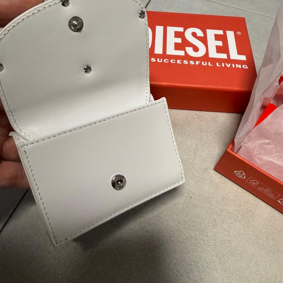 DIESEL コンパクト三つ折り財布 ホワイト 白色