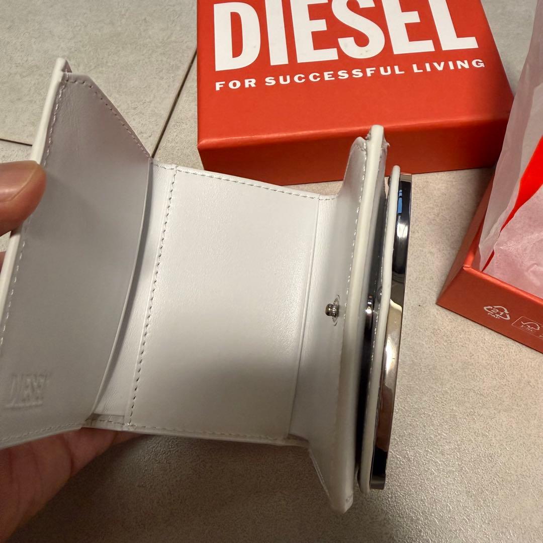 DIESEL コンパクト三つ折り財布 ホワイト 白色