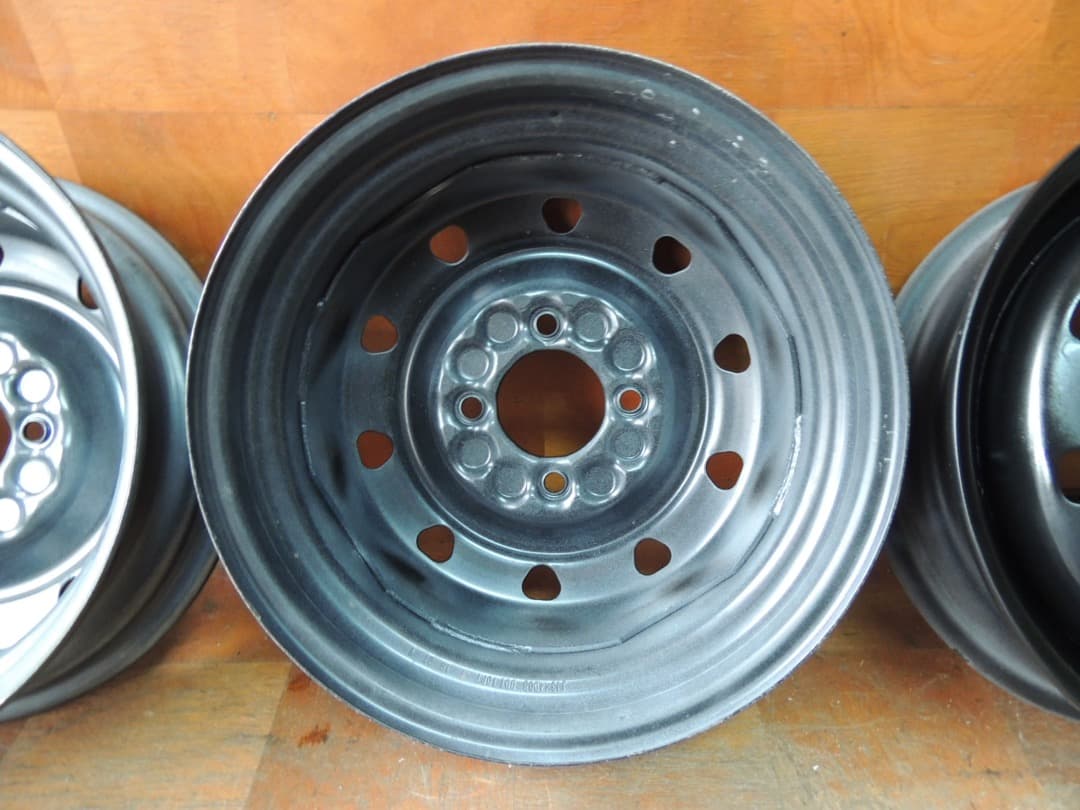 C71 13インチ スチールホイール 13x4.00B 4穴 軽自動車