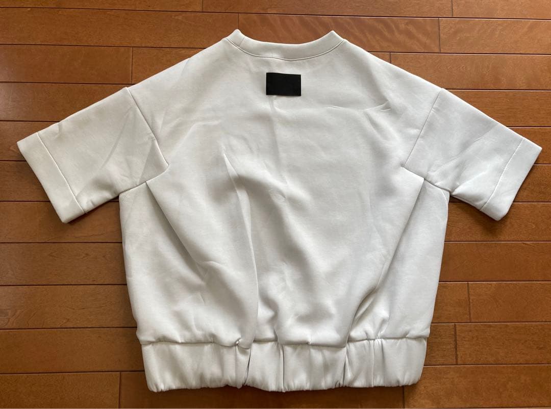 コグザビッグスモーク　完売品 2023春夏モデル　HILLARY TOP
